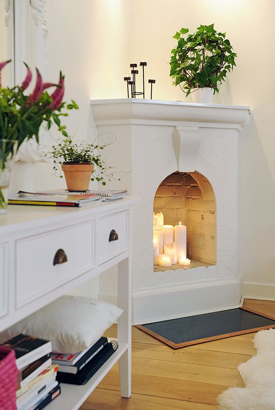 small_corner_fireplace_ideas