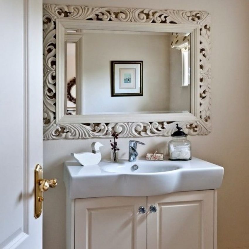 Bathroom Accent Wall Ideas for Classic Bathroom - Harptimes.com