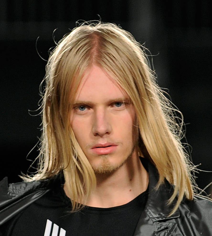 13. Middle Parted Long Hairstyles for Men Middle Parted Long Hairstyles for Men - Harptimes.com