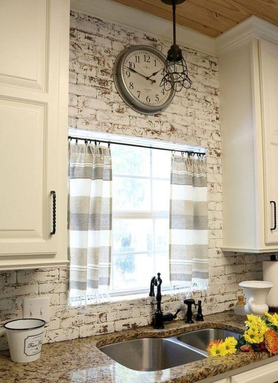 rustic kitchen decor ideas - 10. Farmhouse Kitchen with Brick Wall - Haprtimes.com