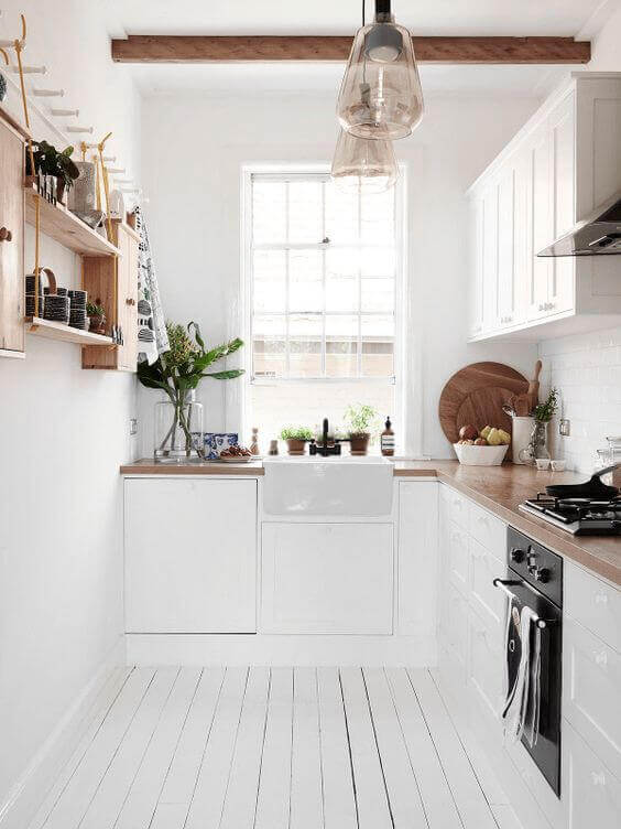 kitchen decor ideas modern - 24. Bright Narrow Kitchen Design - Harptimes.com