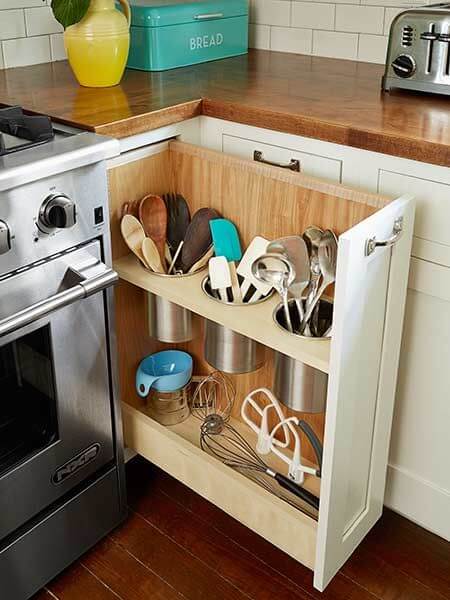 country kitchen decor ideas - 9. Sliding Kitchen Storage for Tiny Kitchen - Harptimes.com