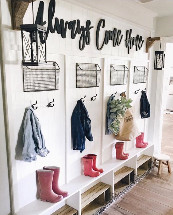 27 Best Mudroom Ideas To Get Your Ready For Fall Season Harp Times