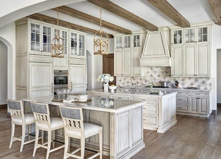 antique_white_kitchen_cabinets_with_Rustic_Wood