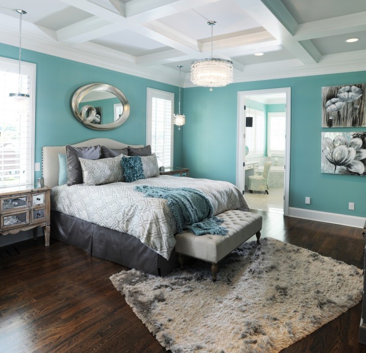 coffered_ceiling_in_master_bedroom