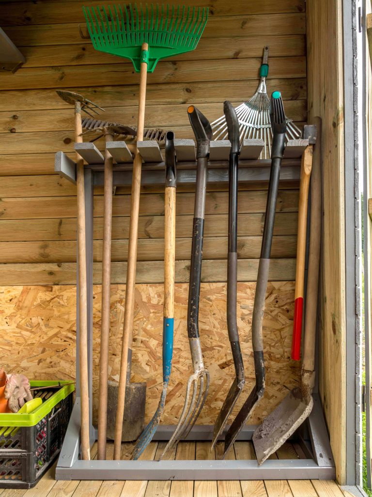 garden_hand_tools_storage