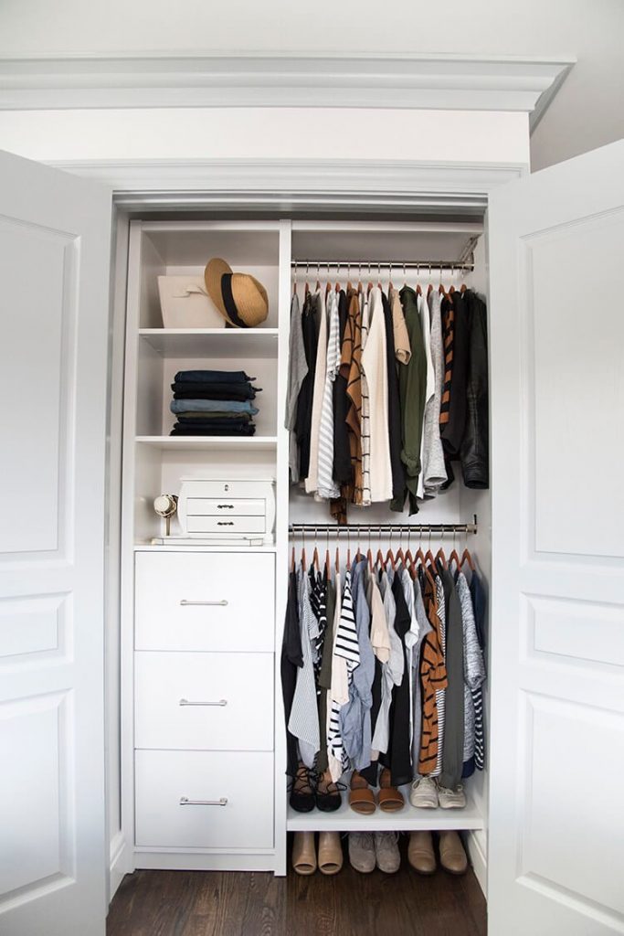 17 Awesome Closet Door Ideas to Make the Space More Unique