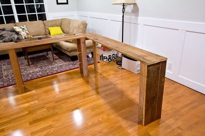 Corner Sofa Table Decor Ideas