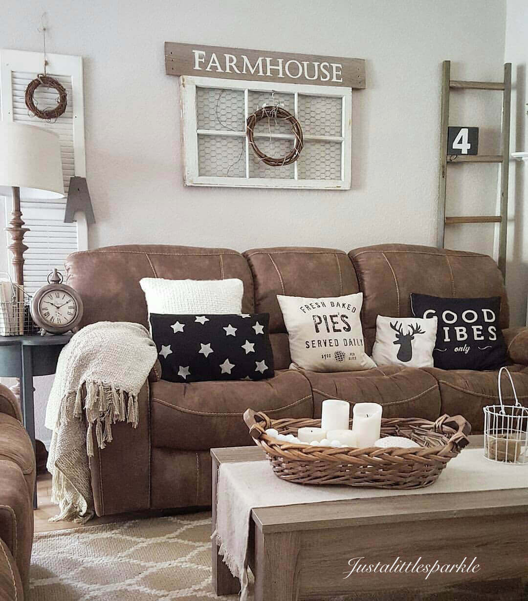 Farmhouse Living Room Ideas on a Budget - Harptimes