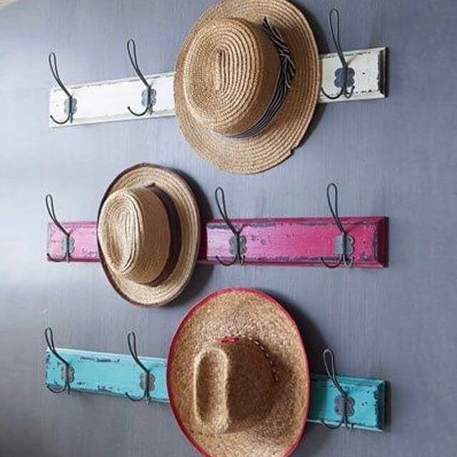 diy rustic hat rack