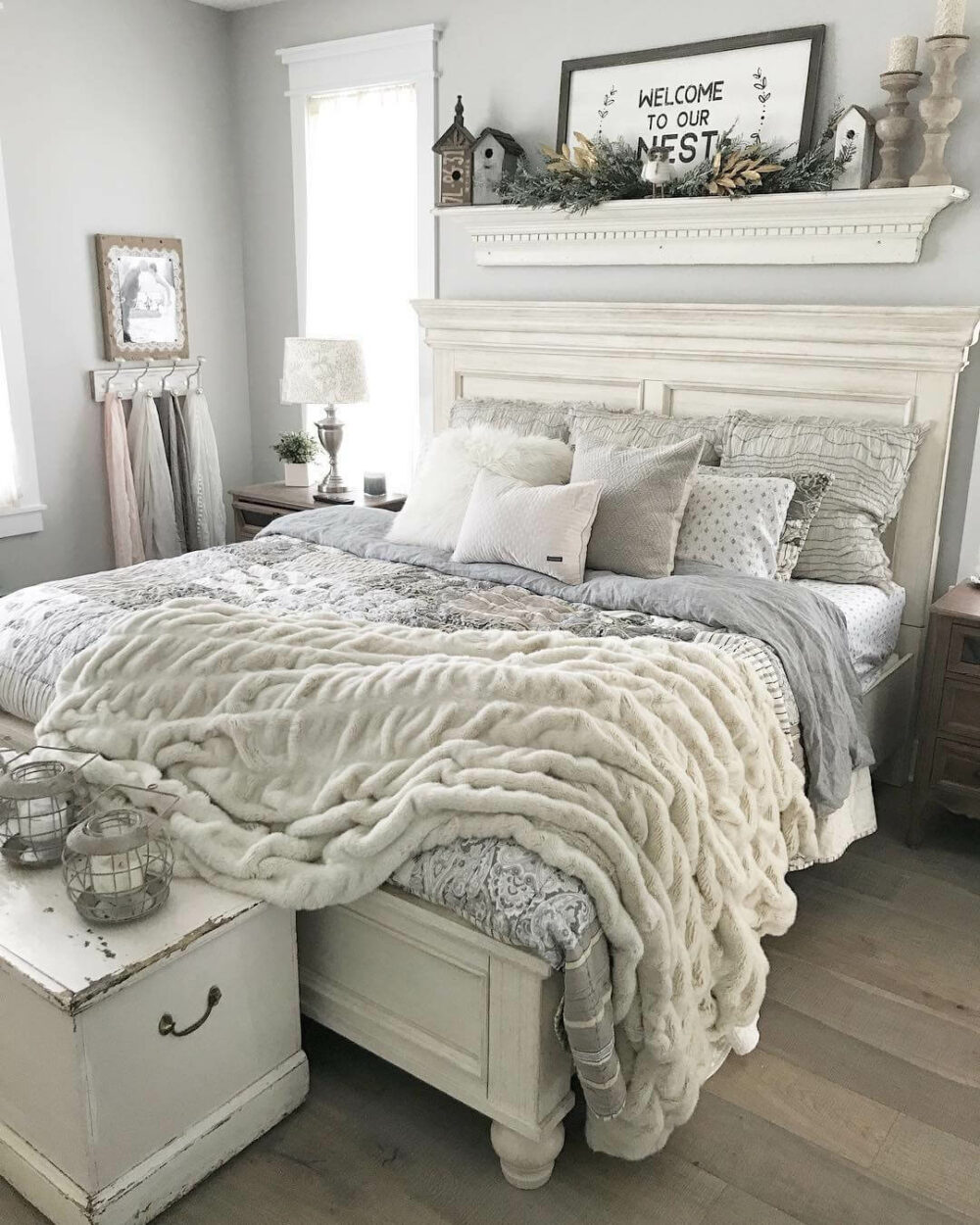 gray farmhouse bedroom ideas