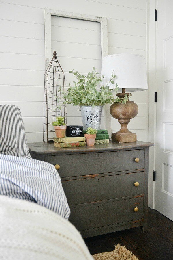 diy nightstand with drawer