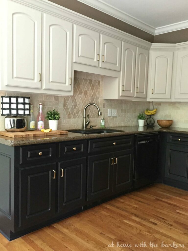 20 Amazing Ideas for Black Kitchen Cabinet that Will Tempt You to the ...