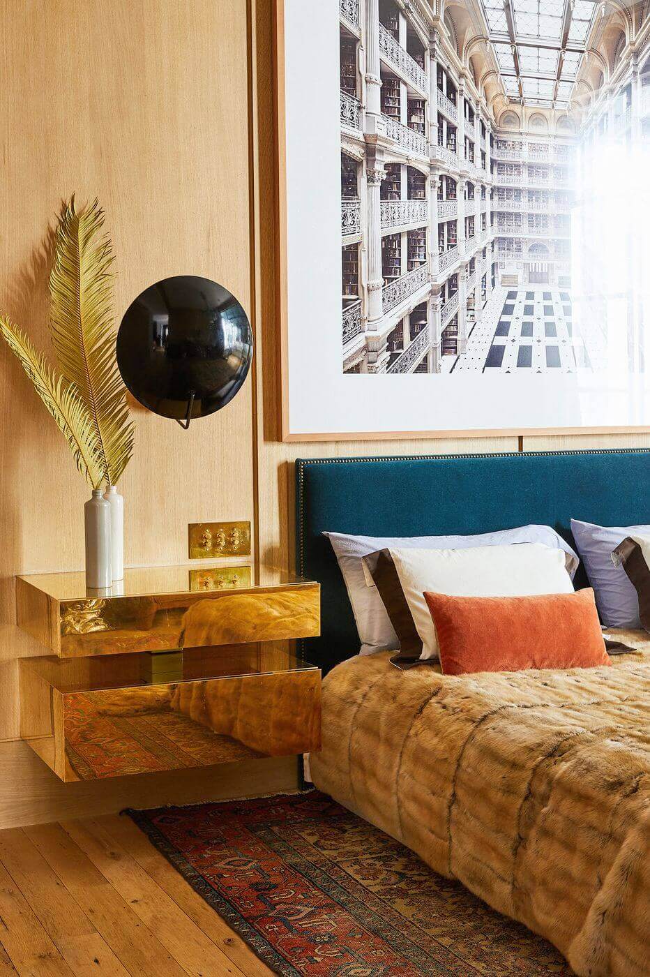 Float Your Furninture Master Bedroom Ideas 5 Float Your Furninture