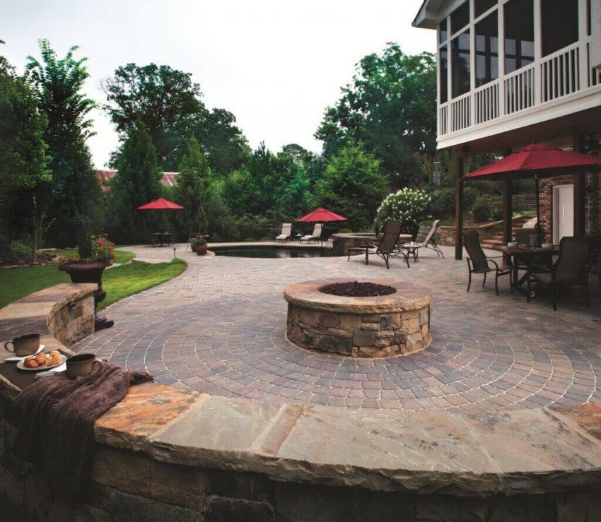 Paver Patio Ideas Inserting Circle Patterns into Paver Design - Harptimes.com