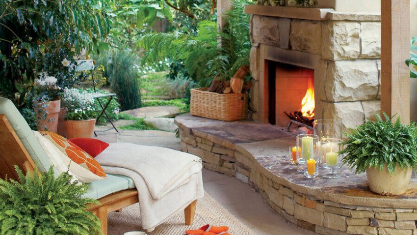 Paver Patio Ideas - Welcoming Winter Patio - Harptimes.com