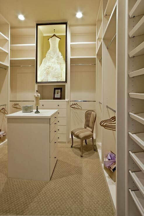 Makeup Room Ideas Makeup Room in White Walk-In Closet - Harptimes.com