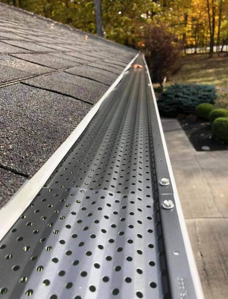 how much does gutter replacement cost length