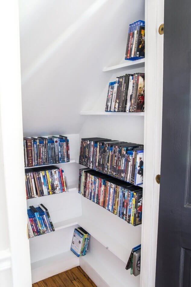 Creative cheap DVD Storage Ideas without cases